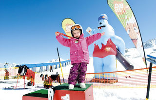 Family ski holiday in the Stubai valley