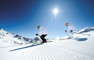 Skiing holiday on the Stubai Glacier – Winter holiday at the Kindl Hotel